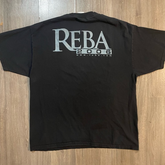 2006 Reba Concert Shirt - Picture 2 of 5